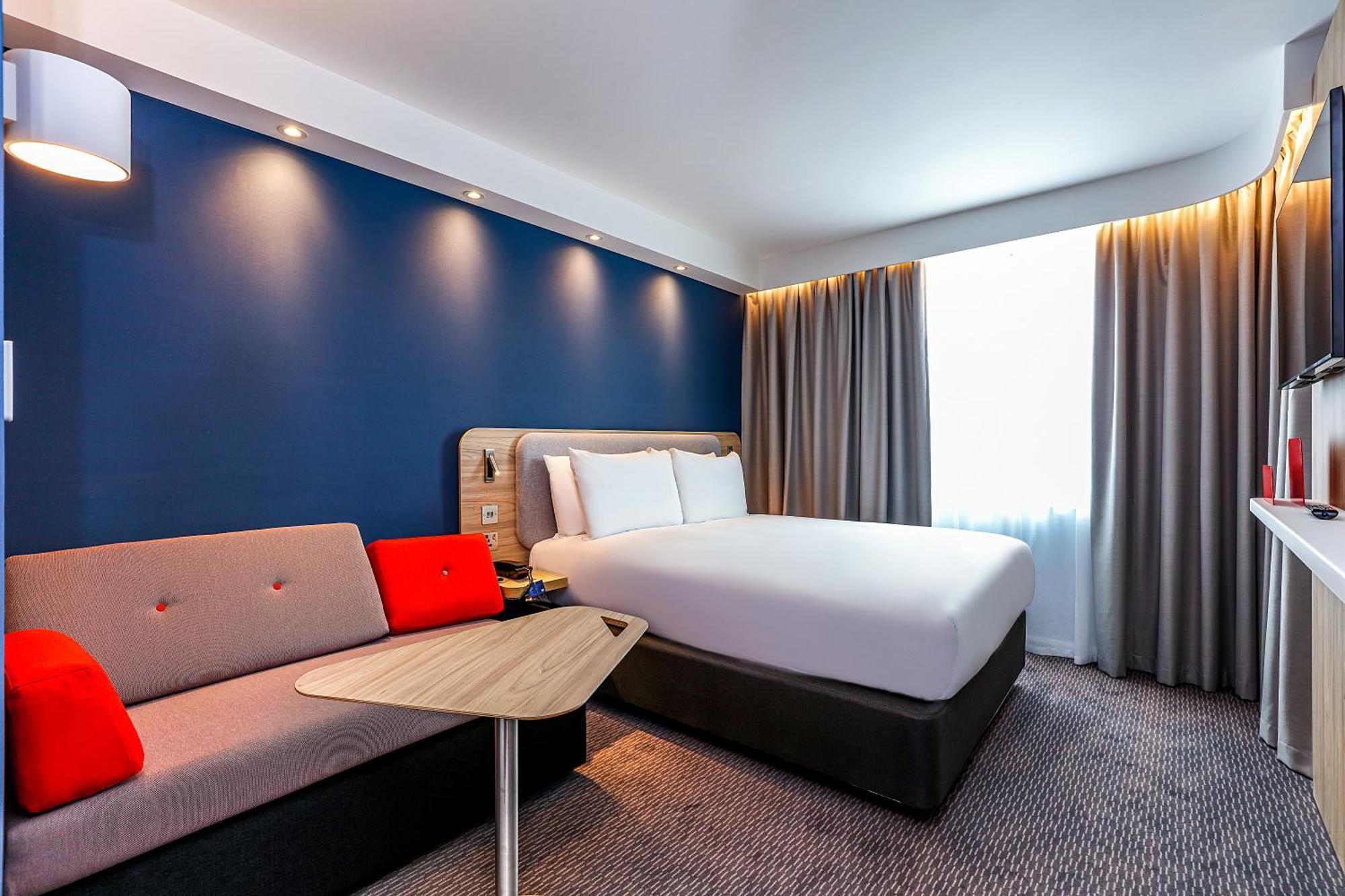 Holiday Inn Express Windsor By Ihg Kültér fotó