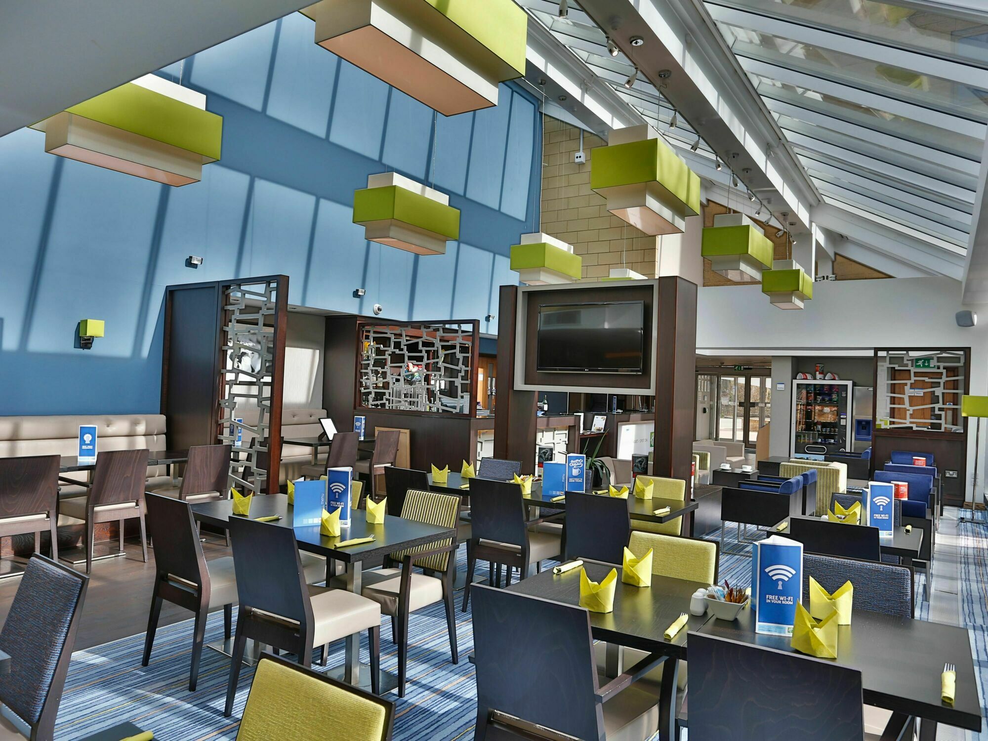 Holiday Inn Express Windsor By Ihg Kültér fotó