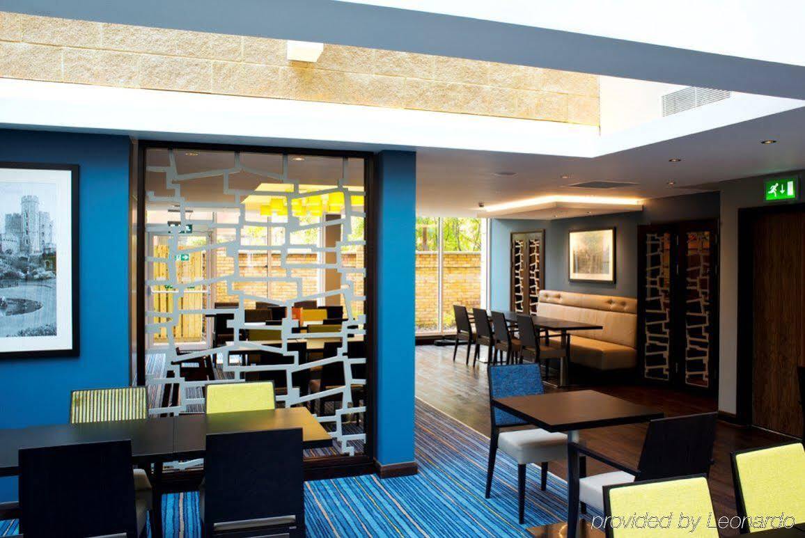 Holiday Inn Express Windsor By Ihg Kültér fotó